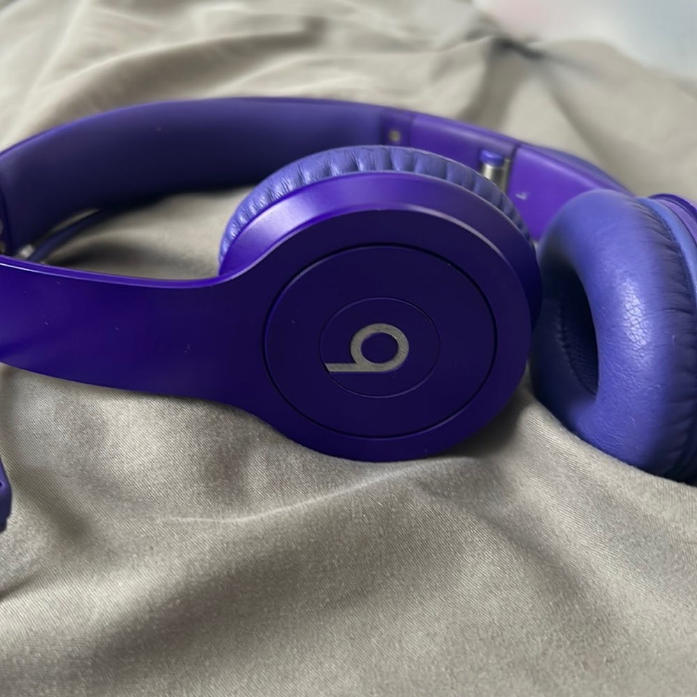 PURPLE BEATS HEADPHONES